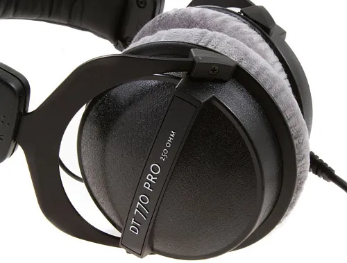 Beyerdynamic DT 770 PRO / 250 Ohm Наушники студийные закрытые.